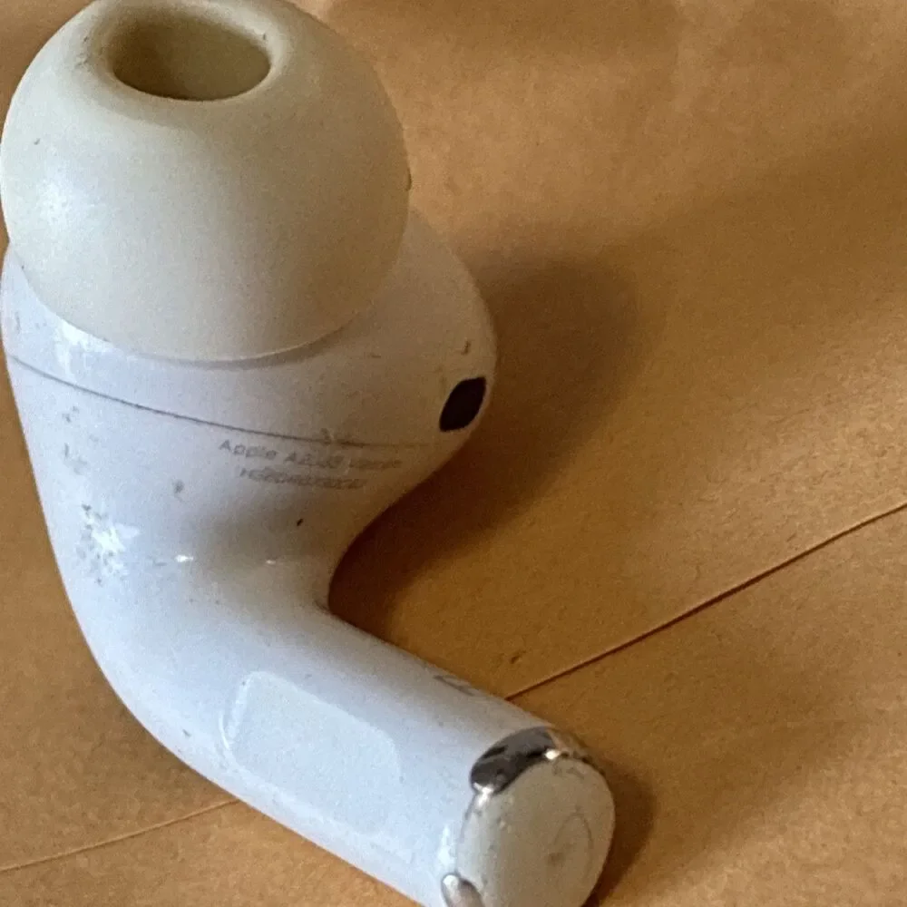 Apple AirPod Pro Replacement Only Right Side OEM Tested Works A2083